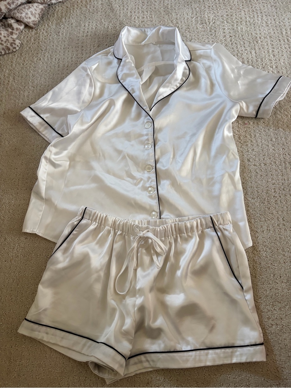 Forever 21 White Satin Short Pajama Set with Black Piping